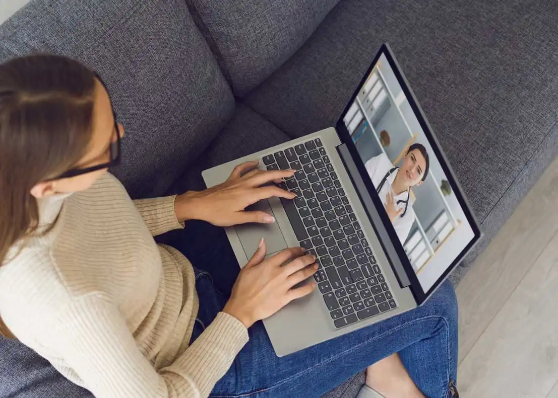 Professional studying in an online doctoral program in California